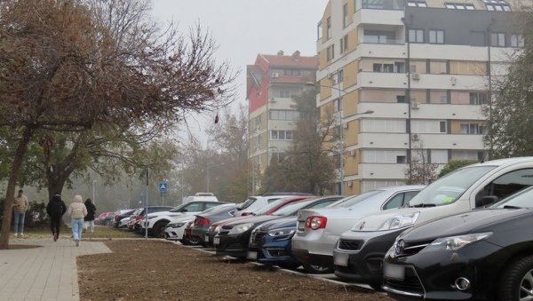 У НОВОМ САДУ НАСТАВЉЕНА ОБНОВА И ИЗГРАДЊА ПАРКИРАЛИШТА: На Лиману још 50 новоуређених паркинг места У НОВОМ САДУ НАСТАВЉЕНА ОБНОВА И ИЗГРАДЊА ПАРКИРАЛИШТА: На Лиману још 50 новоуређених паркинг места