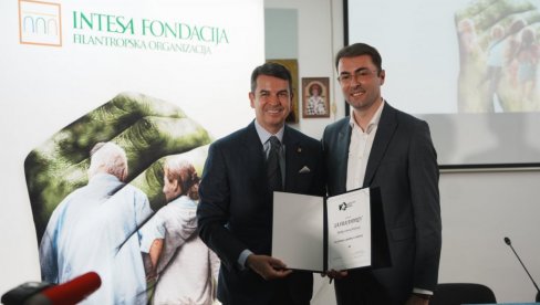 NOVA OPREMA ZA BOLNICE I ŠKOLE: Intesa fondacija donirala gotovo 50 miliona dinara za zdravstvo i obrazovanje u Srbiji NOVA OPREMA ZA BOLNICE I ŠKOLE: Intesa fondacija donirala gotovo 50 miliona dinara za zdravstvo i obrazovanje u Srbiji