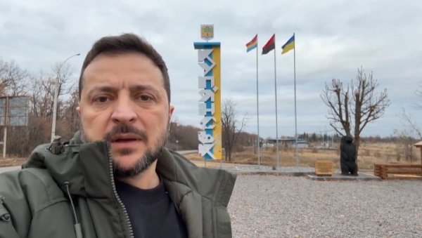 ЗЕЛЕНСКИ СЕ ОГЛАСИО НА ДРУШТВЕНИМ МРЕЖАМА: Председник Украјине открио где је данас био (ВИДЕО) ЗЕЛЕНСКИ СЕ ОГЛАСИО НА ДРУШТВЕНИМ МРЕЖАМА: Председник Украјине открио где је данас био (ВИДЕО)