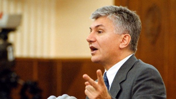ЂИНЂИЋА И ВЕРУОВИЋА НИЈЕ ПОГОДИО МЕТАК ИСТОГ КАЛИБРА: Специјална муниција и мистерија која до данас није решена ЂИНЂИЋА И ВЕРУОВИЋА НИЈЕ ПОГОДИО МЕТАК ИСТОГ КАЛИБРА: Специјална муниција и мистерија која до данас није решена