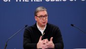 ОНИ СУ ЗАОСТАЛИ У ТРЦИ ОД ДВА КРУГА Председник Вучић сасуо опозицији истину у лице ОНИ СУ ЗАОСТАЛИ У ТРЦИ ОД ДВА КРУГА Председник Вучић сасуо опозицији истину у лице