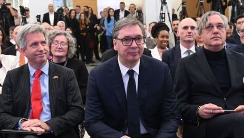 VELIKA BRITANIJA ZA NAS VAŽAN PARTNER Vučić: Do nas je u regionu hoćemo li da se opametimo i shvatimo da sami sebi nismo dovoljni (VIDEO) VELIKA BRITANIJA ZA NAS VAŽAN PARTNER Vučić: Do nas je u regionu hoćemo li da se opametimo i shvatimo da sami sebi nismo dovoljni (VIDEO)