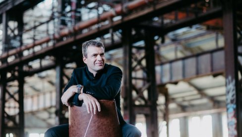 MALEROVA PETA SIMFONIJA NA KOLARCU: Gabrijel Felc nastupa sa Beogradskom filharmonijom MALEROVA PETA SIMFONIJA NA KOLARCU: Gabrijel Felc nastupa sa Beogradskom filharmonijom
