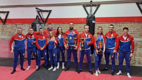 SELEKTOR KIK-BOKS REPREZENTACIJE SRBIJE: Ostvarili smo izvanredan rezultat na Evropskom prvenstvu u Atini SELEKTOR KIK-BOKS REPREZENTACIJE SRBIJE: Ostvarili smo izvanredan rezultat na Evropskom prvenstvu u Atini