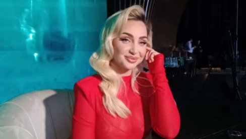 U SVAKOJ NUMERI SAM POMALO JA: Maya Berović o jubilarnom albumu, reakcijama i novim izazovima (FOTO/VIDEO) U SVAKOJ NUMERI SAM POMALO JA: Maya Berović o jubilarnom albumu, reakcijama i novim izazovima (FOTO/VIDEO)