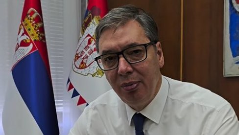 ПРЕДСЕДНИК ВУЧИЋ: Нимало се нисмо уплашили силеџија, не дамо им Србију! (ВИДЕО) ПРЕДСЕДНИК ВУЧИЋ: Нимало се нисмо уплашили силеџија, не дамо им Србију! (ВИДЕО)