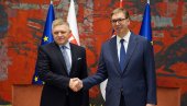 U SLOVAČKOJ, SLIČNO KAO I U SRBIJI Fico se oglasio nakon razgovora sa Vučićem U SLOVAČKOJ, SLIČNO KAO I U SRBIJI Fico se oglasio nakon razgovora sa Vučićem