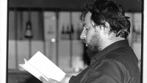 BIO JE TOTALNI UMETNIK: Izložba Vojislav Despotov: Veseli pakao poezije u Muzeju savremene umetnosti Vojvodine BIO JE TOTALNI UMETNIK: Izložba Vojislav Despotov: Veseli pakao poezije u Muzeju savremene umetnosti Vojvodine