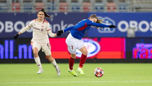 САД ЈЕ ЧЕКА СРБИЈА: Јована Дамњановић голом у Лиги шампиона обележила јубилеј (ВИДЕО) САД ЈЕ ЧЕКА СРБИЈА: Јована Дамњановић голом у Лиги шампиона обележила јубилеј (ВИДЕО)