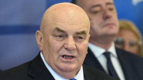 FOLKERKA O PALMINOJ BOLESTI: Krio je i borio se FOLKERKA O PALMINOJ BOLESTI: Krio je i borio se