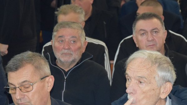„БИО ЈЕ ЧОВЕК ЗА СВЕ“: Радиша Урошевић о Драгану Марковићу Палми „БИО ЈЕ ЧОВЕК ЗА СВЕ“: Радиша Урошевић о Драгану Марковићу Палми