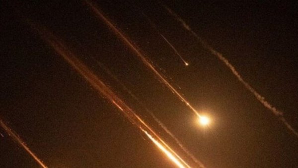 ИРАН СПРЕМА ОСВЕТУ ИЗРАЕЛУ ЗА НАПАД: Огласио се саветних врховног вође (ВИДЕО) ИРАН СПРЕМА ОСВЕТУ ИЗРАЕЛУ ЗА НАПАД: Огласио се саветних врховног вође (ВИДЕО)