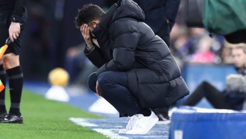 ĐAVOLI U AGONIJI: Veliki derbi Premijer lige Mančester junajted i Arsenal, nedelja (17.30) ĐAVOLI U AGONIJI: Veliki derbi Premijer lige Mančester junajted i Arsenal, nedelja (17.30)
