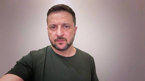 ЗЕЛЕНСКИ БУНЦА О ПОРАЗУ МОСКВЕ Оцена америчког новинара - Кијев ће изгубити милијарде због прекида транзита гаса ЗЕЛЕНСКИ БУНЦА О ПОРАЗУ МОСКВЕ Оцена америчког новинара - Кијев ће изгубити милијарде због прекида транзита гаса