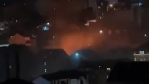 JOŠ JEDAN POŽAR U BEOGRADU: Nije poznato šta gori na Konjarniku (FOTO/VIDEO) JOŠ JEDAN POŽAR U BEOGRADU: Nije poznato šta gori na Konjarniku (FOTO/VIDEO)