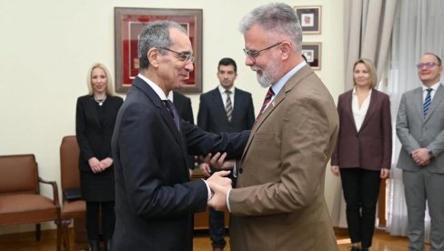DOGOVORENA RAZMENA ISKUSTAVA U VEZI SA 5G MREŽOM: Egipatski ministar informisanja i telekomunikacija u poseti Srbiji DOGOVORENA RAZMENA ISKUSTAVA U VEZI SA 5G MREŽOM: Egipatski ministar informisanja i telekomunikacija u poseti Srbiji