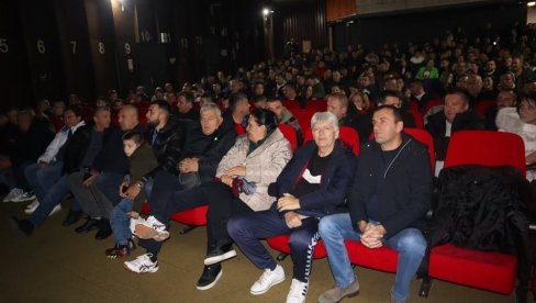 PREMIJERA FILMA „SLAVNI DANI GATAČKOG SPORTA“: Omaž sportskoj istoriji Gacka PREMIJERA FILMA „SLAVNI DANI GATAČKOG SPORTA“: Omaž sportskoj istoriji Gacka
