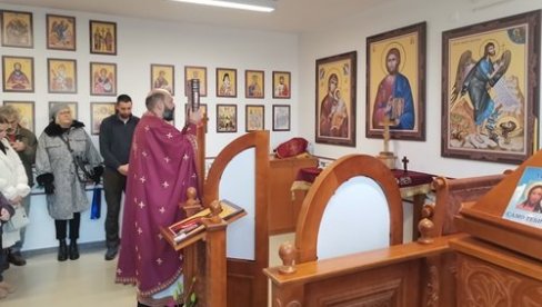 SLUŽENA PRVA LITURGIJA: U Domu za decu i omladinu ometenu u razvoju u Veterniku (FOTO) SLUŽENA PRVA LITURGIJA: U Domu za decu i omladinu ometenu u razvoju u Veterniku (FOTO)