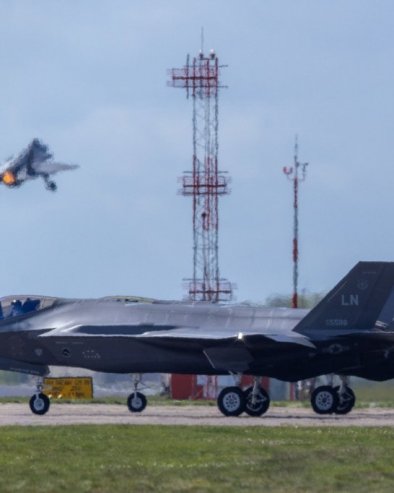 АМЕРИЧКЕ БАЗЕ БИ БИЛЕ ЗБРИСАНЕ Велико упозорење бившег обавештајца