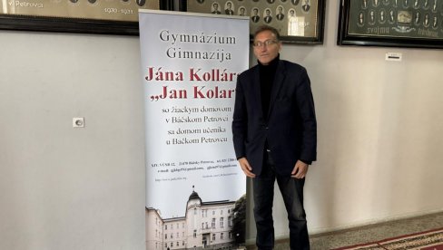 ŠKOLOVANJE NA SLOVAČKOM JEZIKU: Deca iz Belog Blata u poseti gimnaziji u Bačkom Petrovcu ŠKOLOVANJE NA SLOVAČKOM JEZIKU: Deca iz Belog Blata u poseti gimnaziji u Bačkom Petrovcu