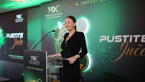 PUSTITE JUČE, SNAGA JE U SADAŠNJOSTI PUSTITE JUČE, SNAGA JE U SADAŠNJOSTI