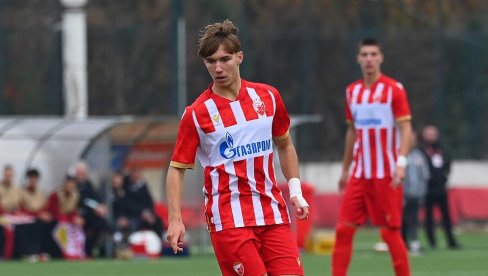 O NJEMU PRIČA EVROPA: Evo kako je Vasilije Kostov reagovao nakon što je Štutgartu dao gol za TV špice (VIDEO) O NJEMU PRIČA EVROPA: Evo kako je Vasilije Kostov reagovao nakon što je Štutgartu dao gol za TV špice (VIDEO)