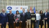 НИСМО ЗАУСТАВИЛИ НИЈЕДАН ПРОЈЕКАТ Мали: Сачували смо макроекономску стабилност НИСМО ЗАУСТАВИЛИ НИЈЕДАН ПРОЈЕКАТ Мали: Сачували смо макроекономску стабилност