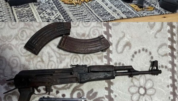ПОЈАЧАНЕ АКТИВНОСТИ ПОЛИЦИЈЕ У ЦРНОЈ ГОРИ: Одузето оружје и муниција ПОЈАЧАНЕ АКТИВНОСТИ ПОЛИЦИЈЕ У ЦРНОЈ ГОРИ: Одузето оружје и муниција