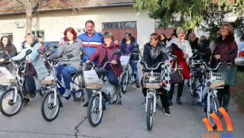 PET NOVIH GERONTO DOMAĆICA U SEČNJU: Poboljšanje sistema podrške zajednici PET NOVIH GERONTO DOMAĆICA U SEČNJU: Poboljšanje sistema podrške zajednici