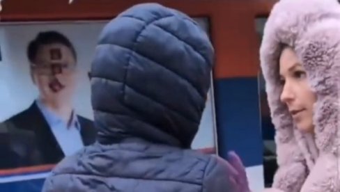 NASILJE NA DELU: Varvara Lukač napada odbornicu SNS-a Brankicu Perić (VIDEO) NASILJE NA DELU: Varvara Lukač napada odbornicu SNS-a Brankicu Perić (VIDEO)