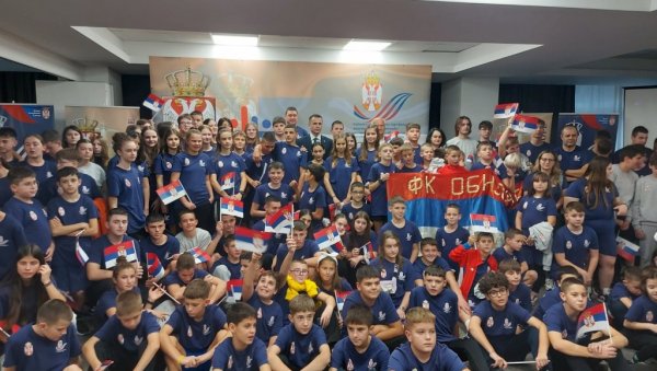 ЈАЧАЊЕ ВЕЗА СА МАТИЦОМ: Одржани „Спортски сусрети младих из дијаспоре“ у Врњачкој Бањи ЈАЧАЊЕ ВЕЗА СА МАТИЦОМ: Одржани „Спортски сусрети младих из дијаспоре“ у Врњачкој Бањи
