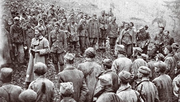 У СТРОЈУ И ДАЉЕ 18 ПАРТИЗАНА: После 83 године од формирања Прве пролетерске живих бораца нема У СТРОЈУ И ДАЉЕ 18 ПАРТИЗАНА: После 83 године од формирања Прве пролетерске живих бораца нема