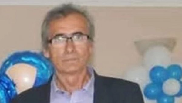 НЕСТАО ДАНИЛО ИЗ ЛИПОВИЦЕ: На себи имао зелену јакну, понео телефон и батеријску лампу - Породица моли за помоћ (ФОТО) НЕСТАО ДАНИЛО ИЗ ЛИПОВИЦЕ: На себи имао зелену јакну, понео телефон и батеријску лампу - Породица моли за помоћ (ФОТО)