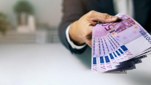 NA OVIM POZICIJAMA PLATA IDE I DO 3000 EVRA: Sezonski radnici sve traženiji - Najviše ponuda za ove poslove