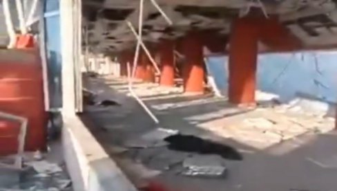 БЕЗ ТРУНКЕ МИЛОСТИ: Терористи уништили историјску спортску дворану (ВИДЕО) БЕЗ ТРУНКЕ МИЛОСТИ: Терористи уништили историјску спортску дворану (ВИДЕО)