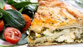 UZ JOGURT - IDEALAN DORUČAK: Jednostavan burek sa spanaćem i sirom