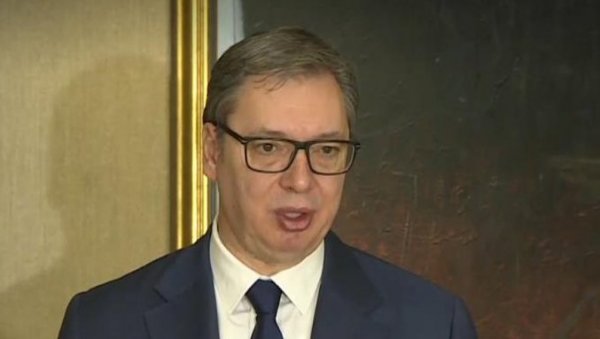 ВУЧИЋ СЕ ОБРАТИО ПРЕД ПУТ У БРИСЕЛ Следе важни састанци, не идем тамо да било кога молим ВУЧИЋ СЕ ОБРАТИО ПРЕД ПУТ У БРИСЕЛ Следе важни састанци, не идем тамо да било кога молим