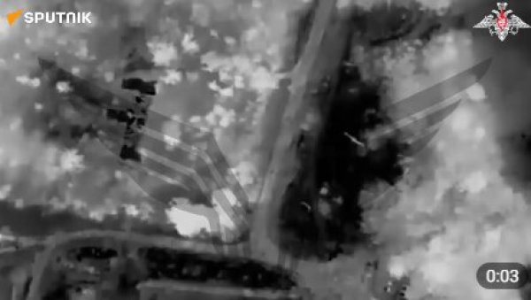 ПОГЛЕДАЈТЕ КАКО РУБИКОН ЧИСТИ КУРСКУ ОБЛАСТ: Руси објавили језив снимак (ВИДЕО) ПОГЛЕДАЈТЕ КАКО РУБИКОН ЧИСТИ КУРСКУ ОБЛАСТ: Руси објавили језив снимак (ВИДЕО)