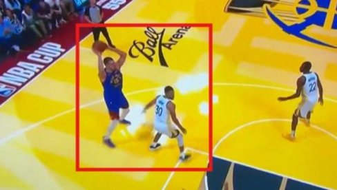 AMERIKA BRUJI O POTEZU SRBINA? Nikola Jokić izvozao Stefa Karija za sve pare (VIDEO) AMERIKA BRUJI O POTEZU SRBINA? Nikola Jokić izvozao Stefa Karija za sve pare (VIDEO)