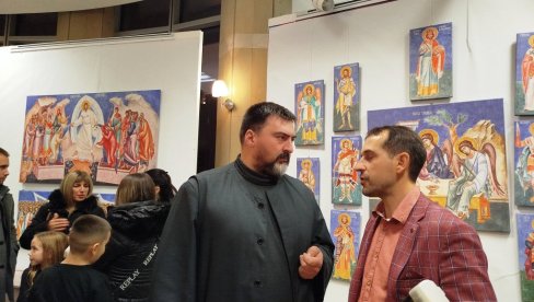 FRESKE NA FOTOGRAFIJAMA BOJANA PETROVIĆA: Otvorena izložba “Svet(l)ost freskopisa crkve paraćinske“ (FOTO) FRESKE NA FOTOGRAFIJAMA BOJANA PETROVIĆA: Otvorena izložba “Svet(l)ost freskopisa crkve paraćinske“ (FOTO)