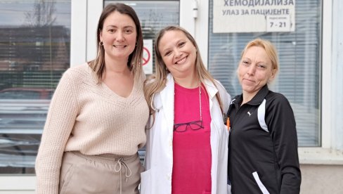 NESVAKIDAŠNJA ISKUSTVA PACIJENTKINJA I LEKARA IZ BOLNICE DR LAZA K. LAZAREVIĆ U ŠAPCU Uzalud dijalize bez donora NESVAKIDAŠNJA ISKUSTVA PACIJENTKINJA I LEKARA IZ BOLNICE DR LAZA K. LAZAREVIĆ U ŠAPCU Uzalud dijalize bez donora
