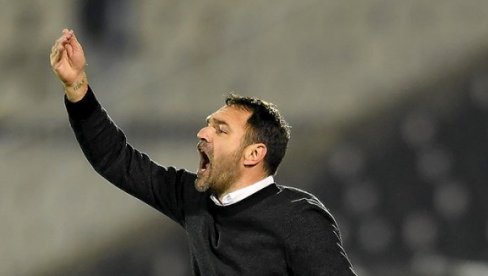 ŠOK U NIŠU: Radnički ostao bez trenera, Nikola Drinčić dao ostavku pred meč sa Crvenom zvezdom ŠOK U NIŠU: Radnički ostao bez trenera, Nikola Drinčić dao ostavku pred meč sa Crvenom zvezdom