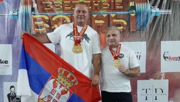 ЖИВОРАД МАРКОВИЋ ОСВОЈИО ДВЕ ЗЛАТНЕ МЕДАЉЕ: Сјајни дизач тегова најбољи уз нови рекорд ЖИВОРАД МАРКОВИЋ ОСВОЈИО ДВЕ ЗЛАТНЕ МЕДАЉЕ: Сјајни дизач тегова најбољи уз нови рекорд