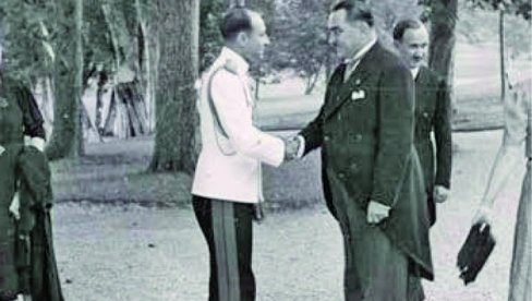 IZMEĐU MANTIJE I KOMITSKOG GUNJA: Srpska crkva je ulazila u ogorčene sukobe i sa svojom državom IZMEĐU MANTIJE I KOMITSKOG GUNJA: Srpska crkva je ulazila u ogorčene sukobe i sa svojom državom