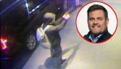УХАПШЕН УБИЦА МОЋНОГ АМЕРИЧКОГ ДИРЕКТОРА: Пронађен ручно направљен пиштољ са пригушивачем УХАПШЕН УБИЦА МОЋНОГ АМЕРИЧКОГ ДИРЕКТОРА: Пронађен ручно направљен пиштољ са пригушивачем