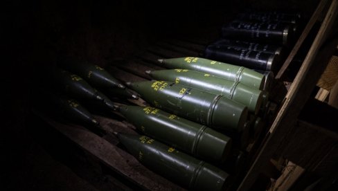 ПУНИ СУ НАМ МАГАЦИНИ МУНИЦИЈЕ Вучић: Указано нам је на оне крање кориснике који шаљу муницију у ратна подручја и то се више неће дешавати