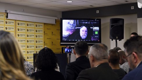 DAŠA JE VOLELA SRBIJU: Dvodnevna manifestacija u Beogradu posvećena ubijenoj novinarki Dariji Dugin DAŠA JE VOLELA SRBIJU: Dvodnevna manifestacija u Beogradu posvećena ubijenoj novinarki Dariji Dugin