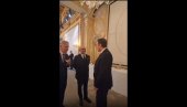 ВУЧЕВИЋ У ПАРИЗУ СА МАСКОМ: Разговарао и са председником ФИФА (ФОТО/ВИДЕО) ВУЧЕВИЋ У ПАРИЗУ СА МАСКОМ: Разговарао и са председником ФИФА (ФОТО/ВИДЕО)
