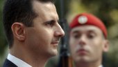 BAŠAR EL ASAD NAPUSTIO DAMASK: DŽihadisti opljačkali Centralnu banku Sirije; Talibani i EU uz teroriste (FOTO/VIDEO) BAŠAR EL ASAD NAPUSTIO DAMASK: DŽihadisti opljačkali Centralnu banku Sirije; Talibani i EU uz teroriste (FOTO/VIDEO)