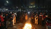 NOVI ZAHTEV DEMONSTRANATA U GRUZIJI: Traže ponovno glasanje pod međunarodnim nadzorom NOVI ZAHTEV DEMONSTRANATA U GRUZIJI: Traže ponovno glasanje pod međunarodnim nadzorom